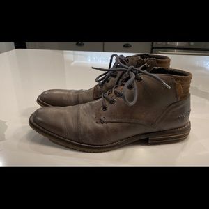 Bull Boxer Mens Chukka